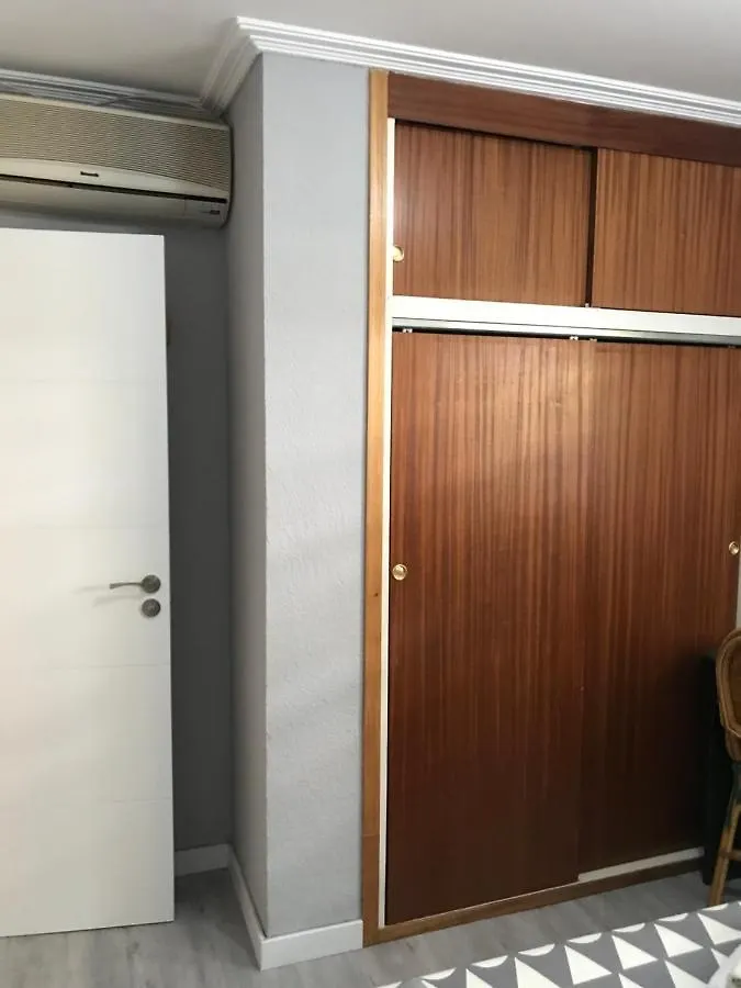 Segur De Calafell Vacation Apartment